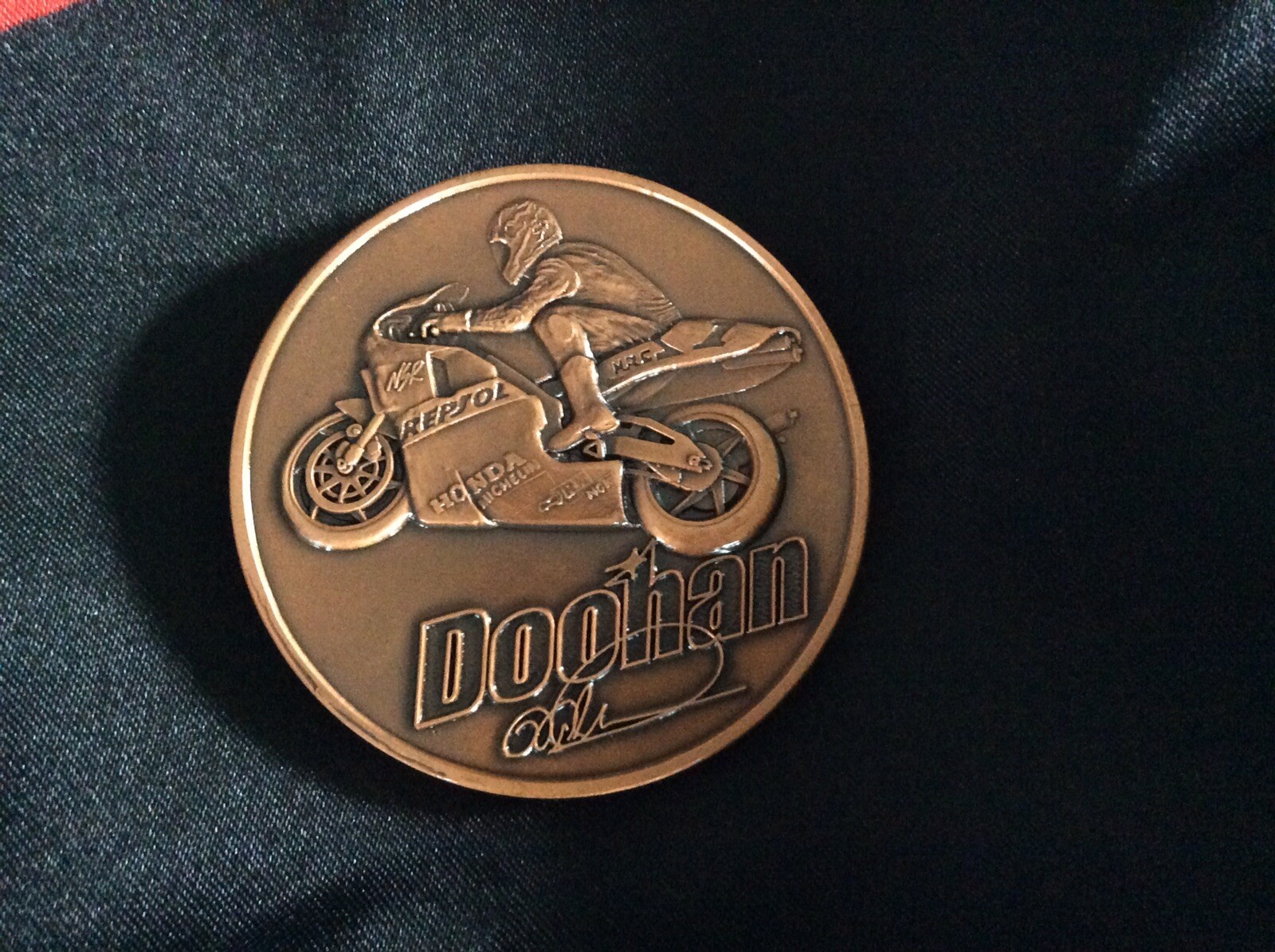 Mick Doohan Official Limited Edition Bronze Collector Medallion Released 1999 Under Licence